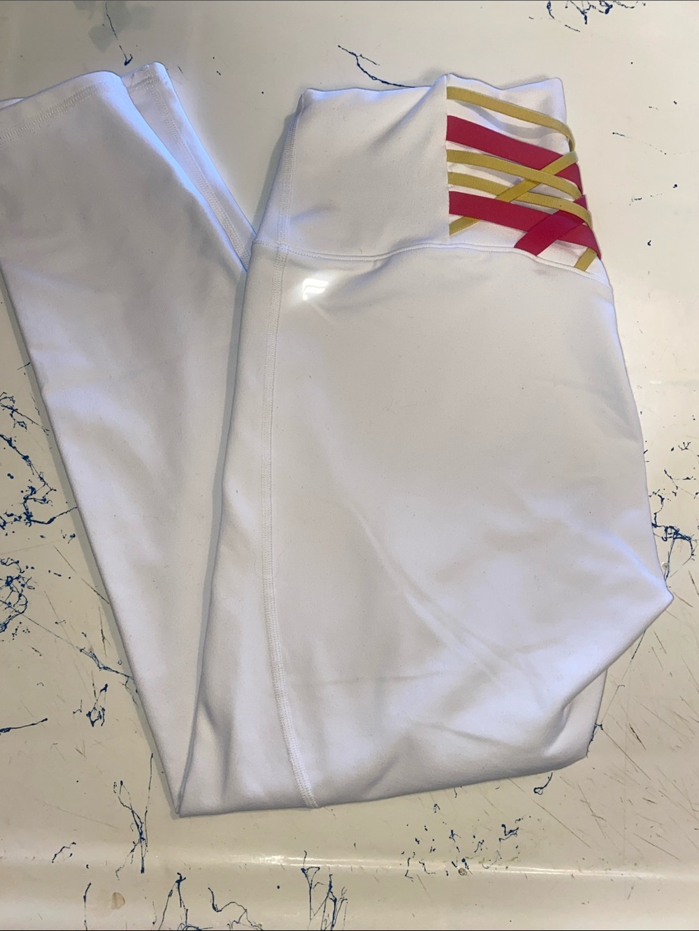 White High-Waist Leggings with Pink and Gold Accent